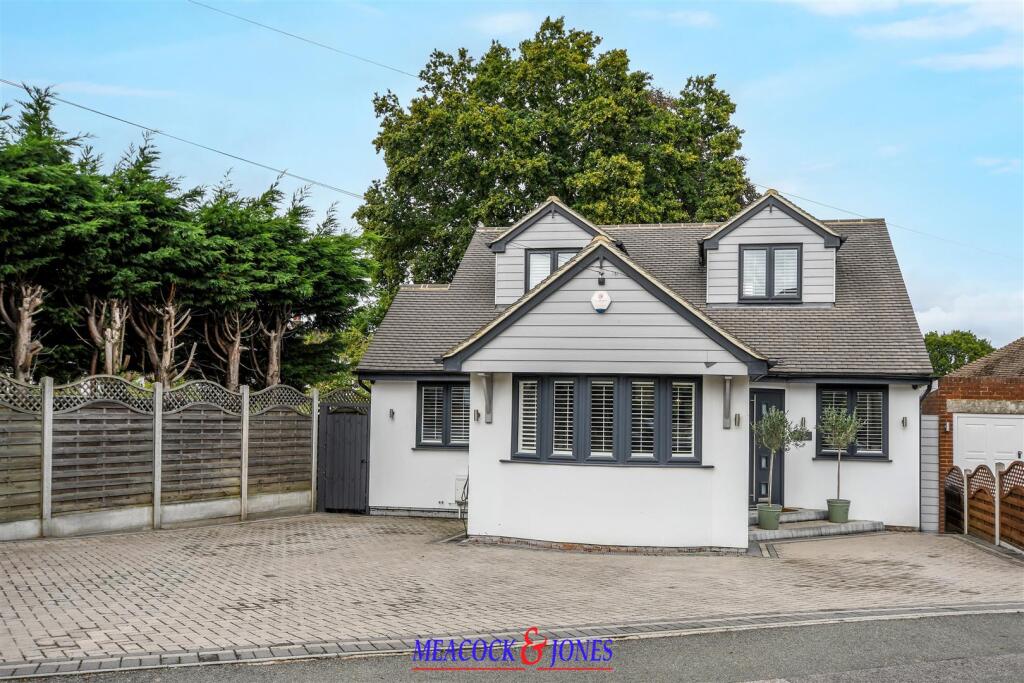 4-bed house on Hunter Avenue, Shenfield, Brentwood, £1,050,000