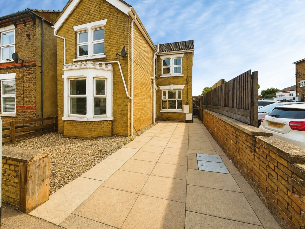 Main image of property: Station Road, March