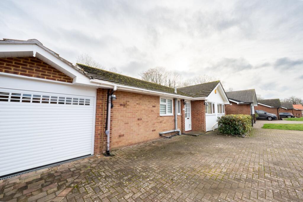 Main image of property: Woodmere Avenue, Shirley, Croydon, CR0