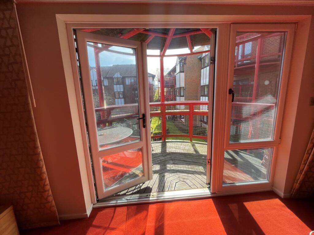 Apartment in Reading, Caversham - View 4
