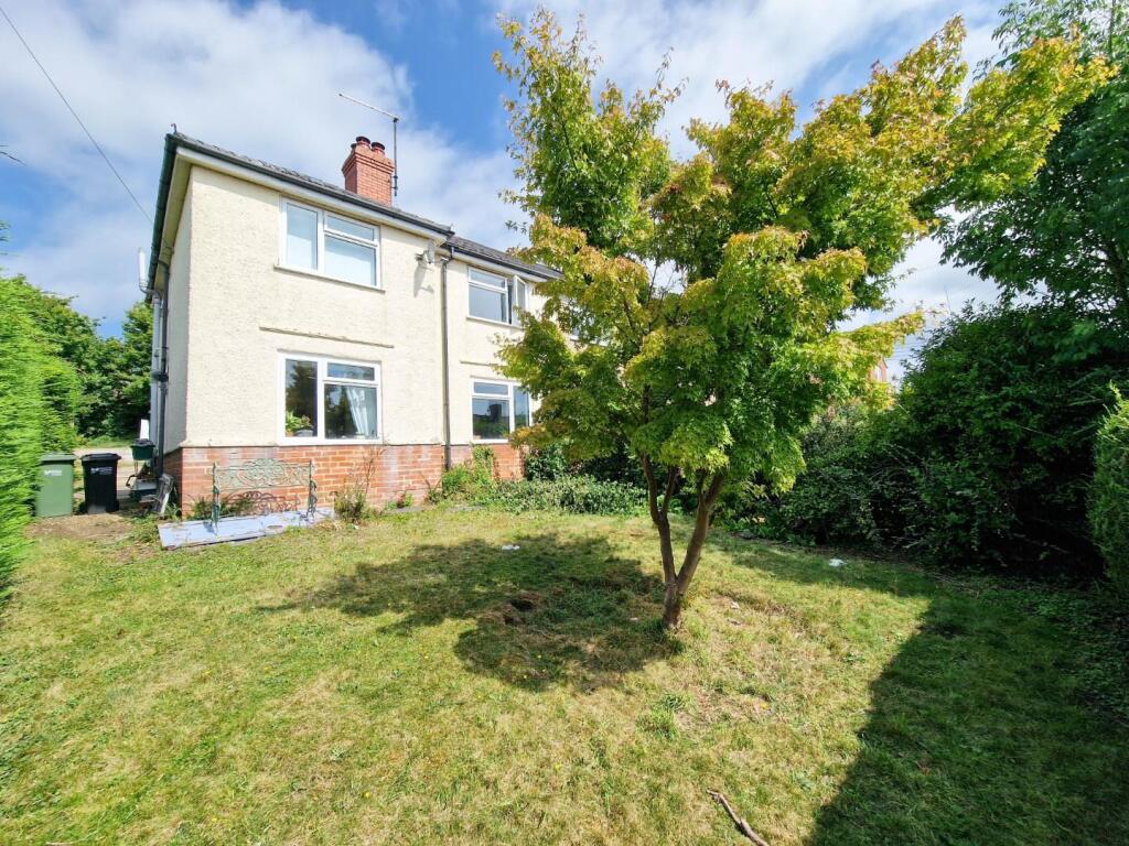 3-bed semi-detached on The Square, Stroud, £379,500