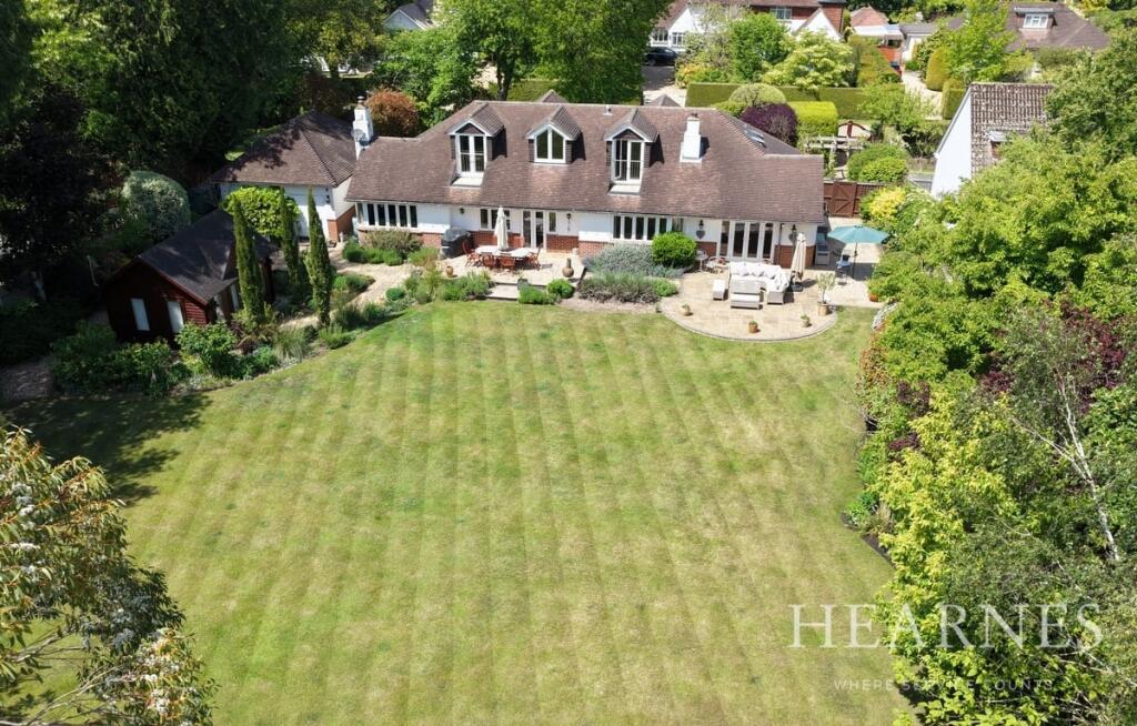 Riverside Road, West Moors, Ferndown, BH22