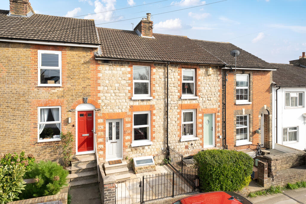 Main image of property: Peel Street, Maidstone, Kent, ME14 2SA