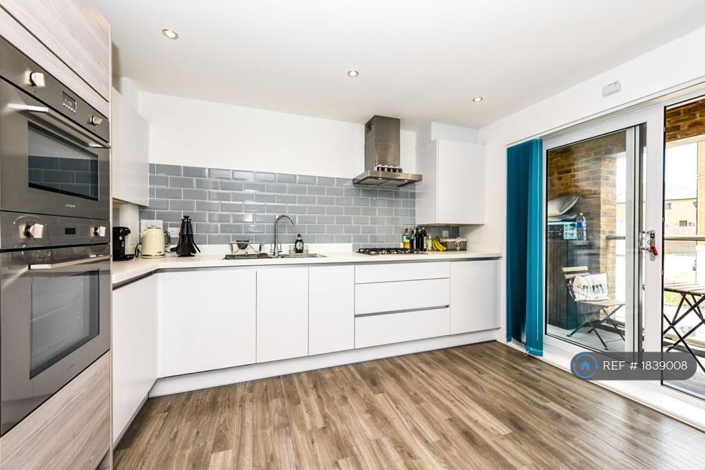 Apartment in Dartford, Ebbsfleet Green, Ebbsfleet Valley - More