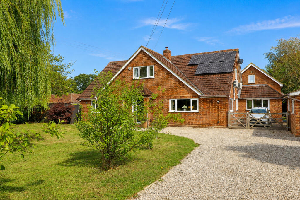 Main image of property: Prime Location - Stock Road, Ingatestone, CM4 Just Before Ship Heading Towards the A12