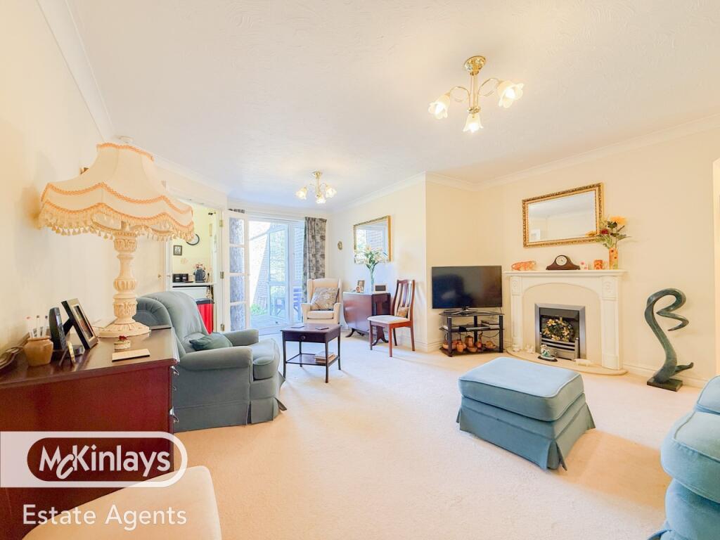 Ground Floor Retirement Apartment with Garden Access, Avongrove Court, TA1 - View 2