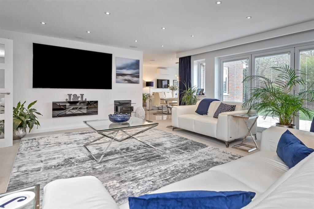 Additional image 2 of Ash Grove, Wheathampstead, St. Albans