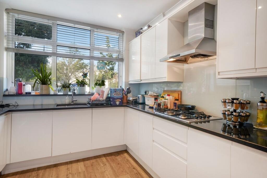 House in London, St. John's Wood - View 3