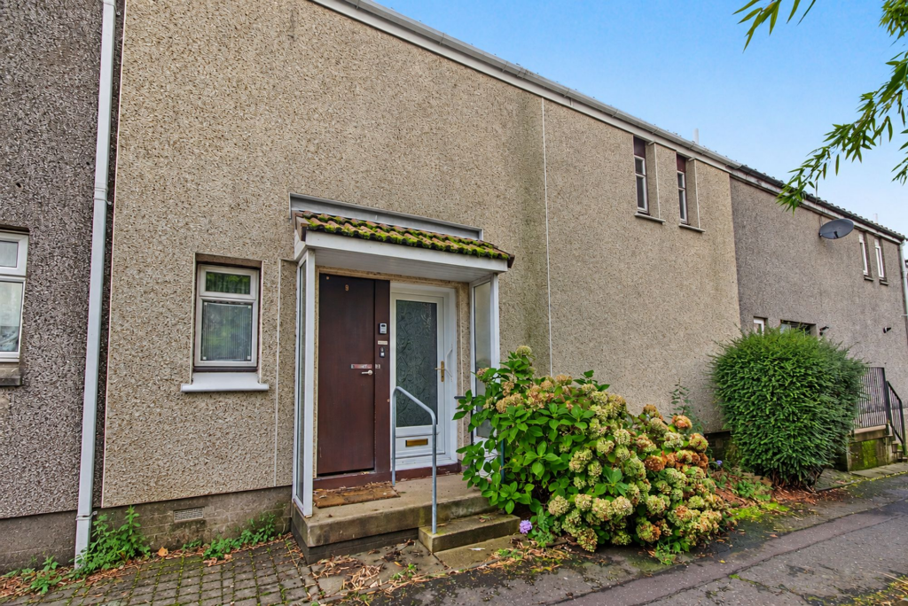 Main image of property: 9 Balfour Court, Kilmarnock, KA3 7TB