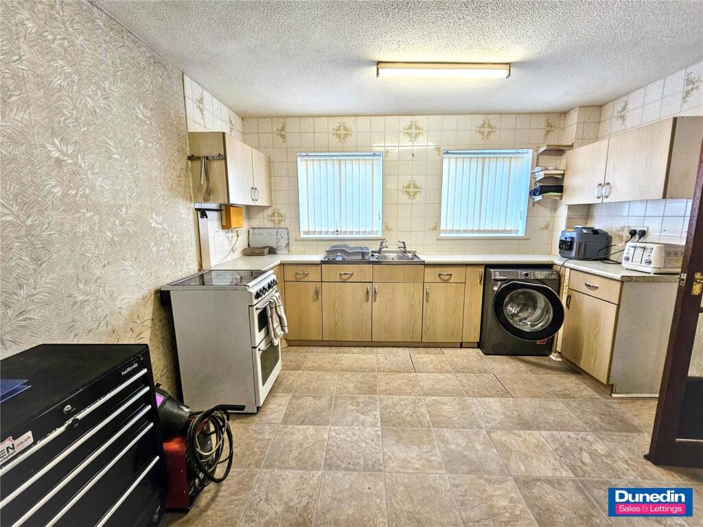 Rousay Close, Frankley, Birmingham, B45 photo 3