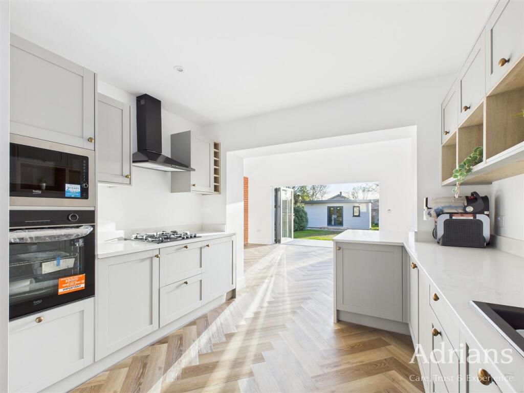 3-bed house on Writtle Road, CM1, £598,000