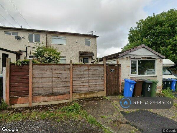 House in Tameside, Greater Manchester - View 3