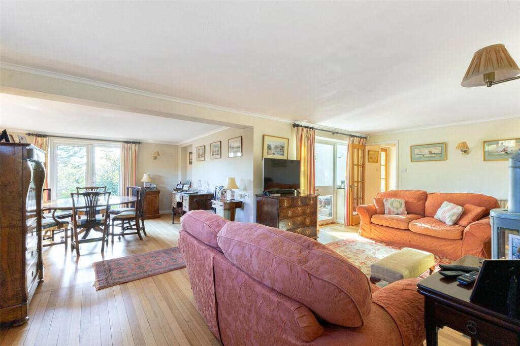 Upperfield, Easebourne, Midhurst, West Sussex, GU29 photo 4