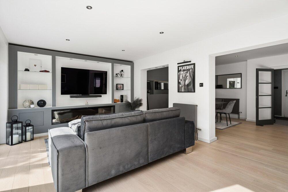 House in Wargrave, Kiln Green - View 5