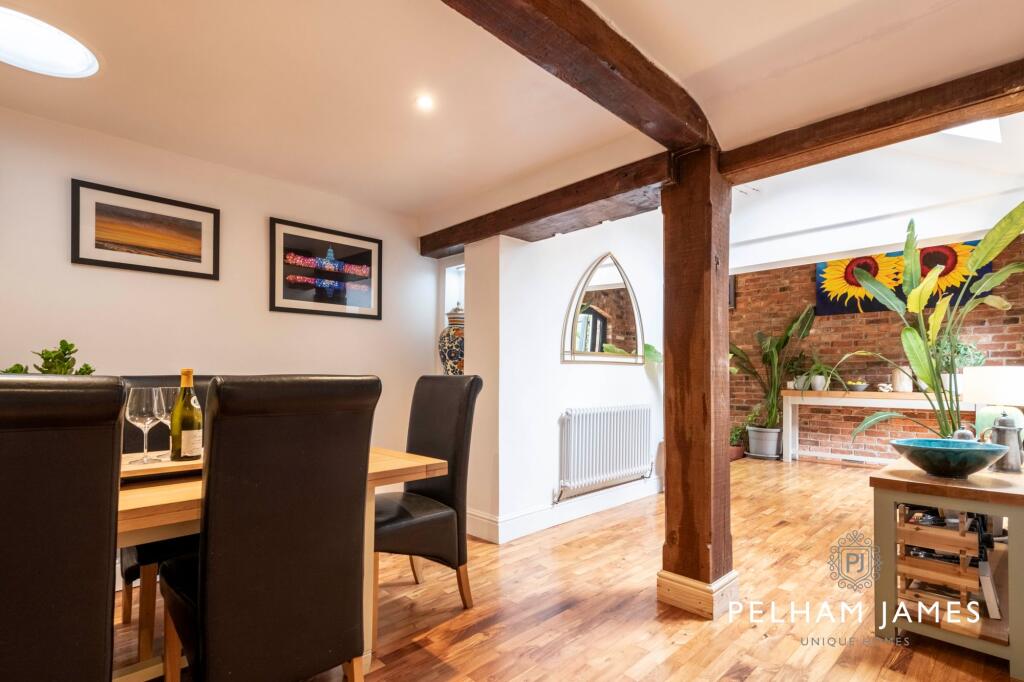 House in Nottingham - View 4