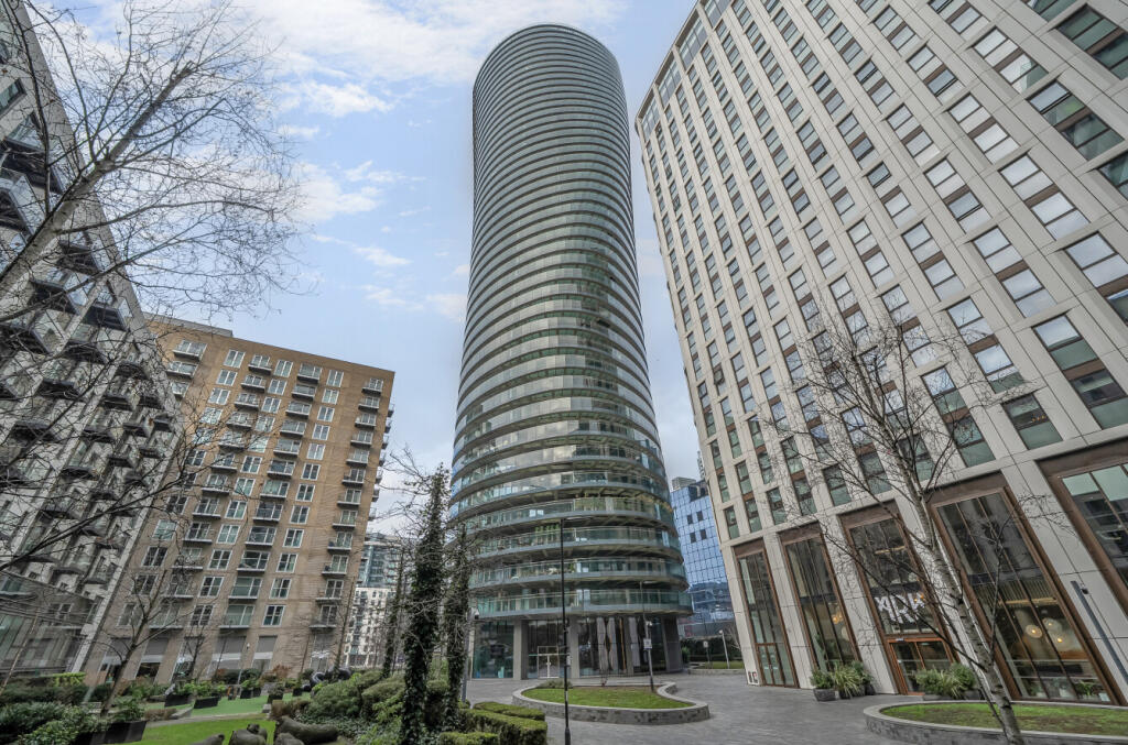 Main image of property: Crossharbour Plaza, Canary Wharf, E14
