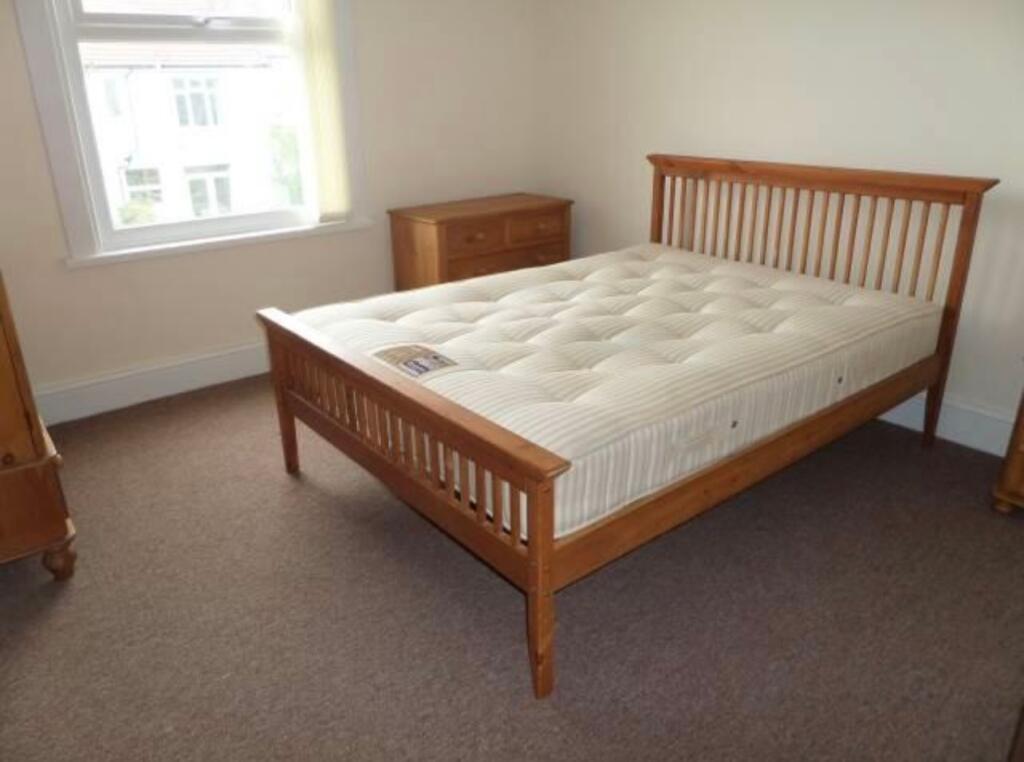 5 bedroom house for rent