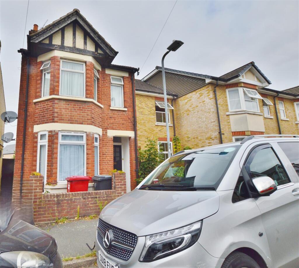 1-bed flat on 16B Henry RoadSloughBerkshire, £189,950
