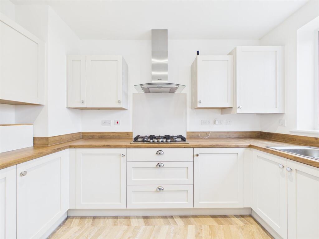 House in Tewkesbury, Down Hatherley - View 5