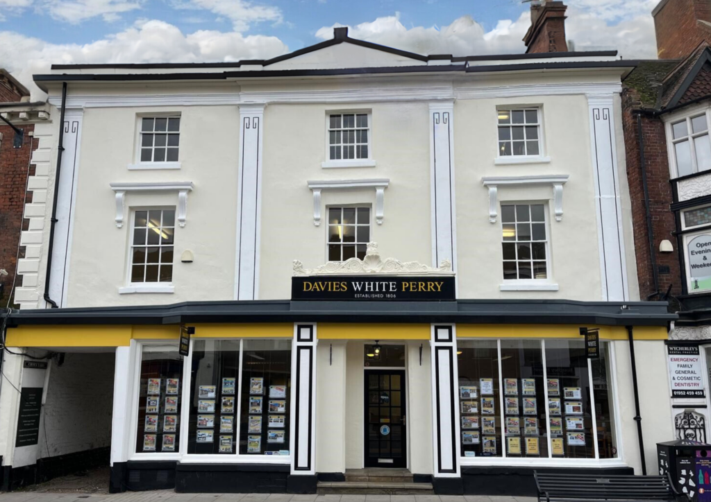 Main image of property: Office 3, Top Floor, 45-47 High Street, Newport