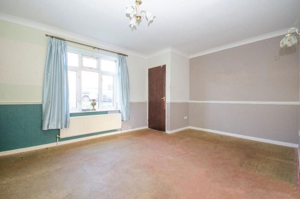 House in Southampton, Thornhill Park - View 4