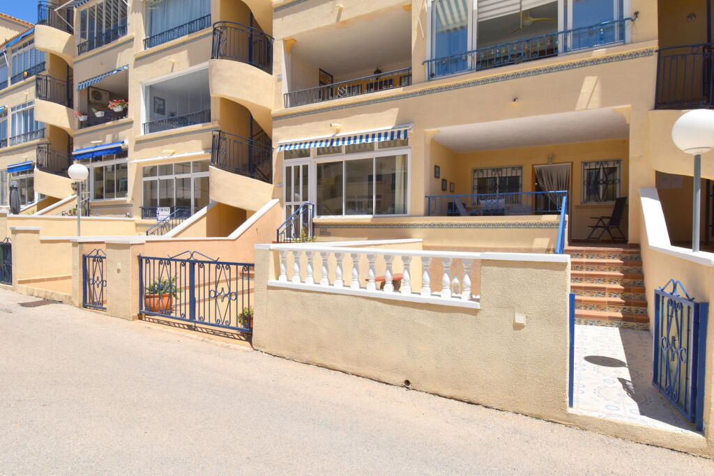 Main image of property: Valencia, Alicante, Los Altos