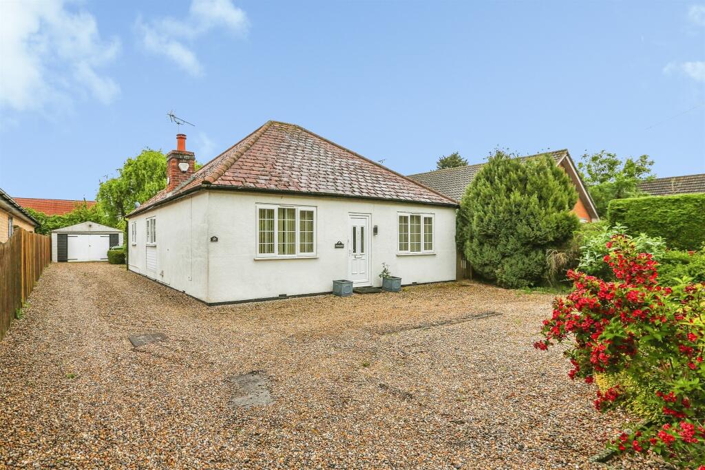 Main image of property: St. Neots Road, Hardwick, Cambridge