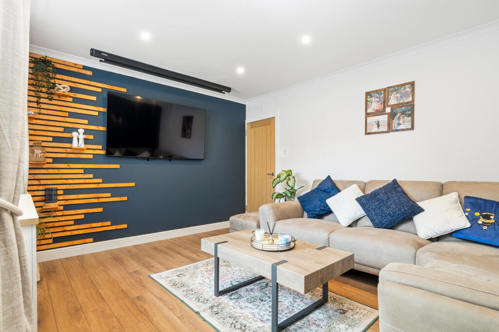 House in Dundee - View 3