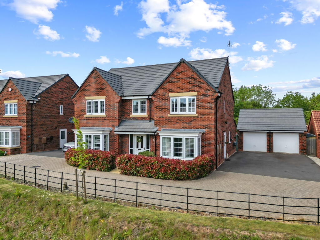 5-bed detached on Southwell, NG25 0NX, £750,000