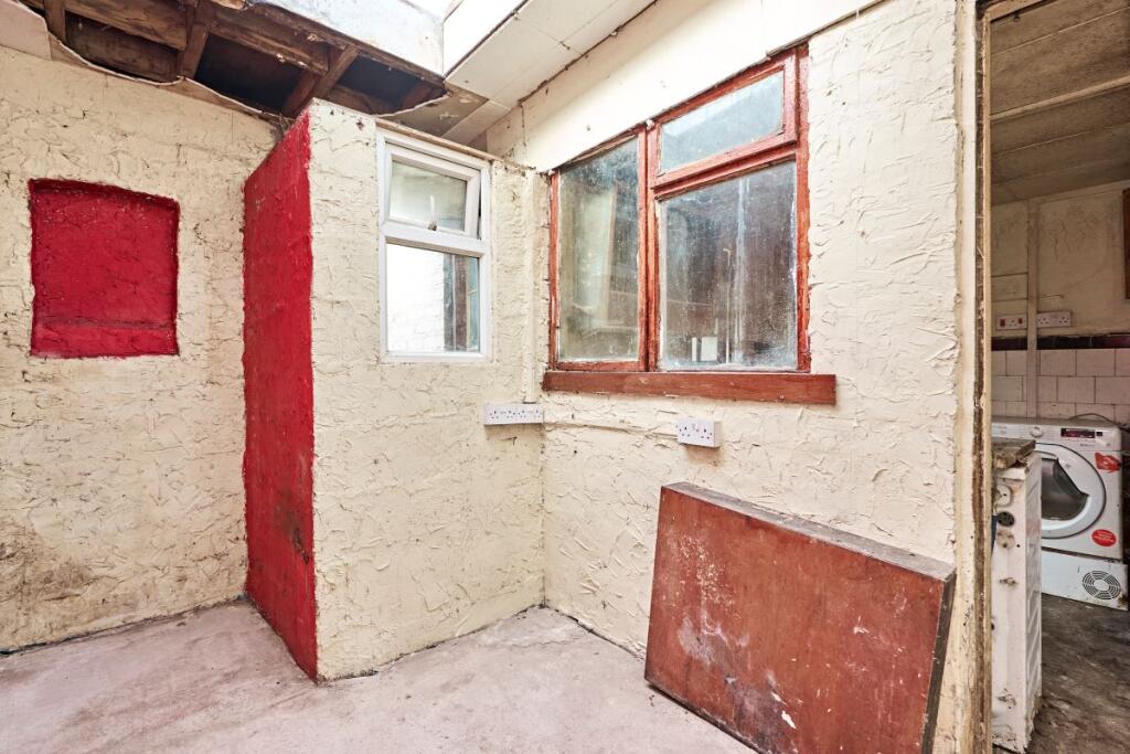 Additional image 12 of 8 Holywell Lane, Rednal, Birmingham, B45 9EJ