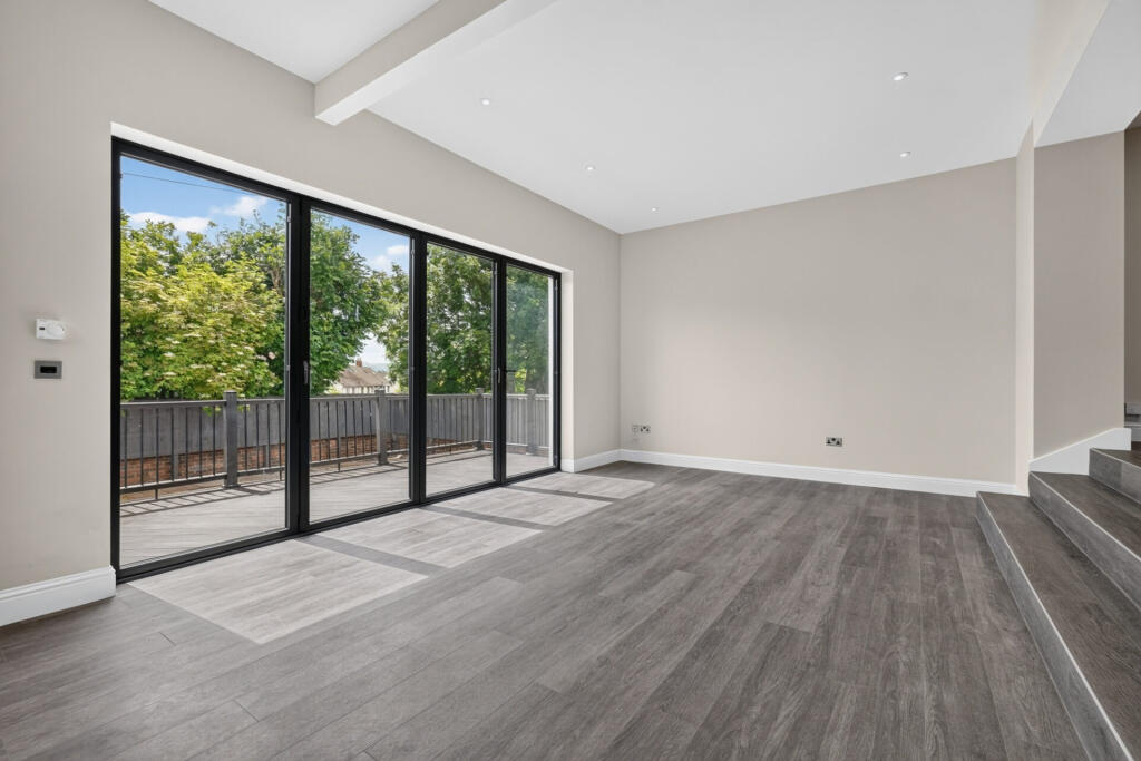 62 St Phillans Avenue, Ayr, KA7 3DB photo 4