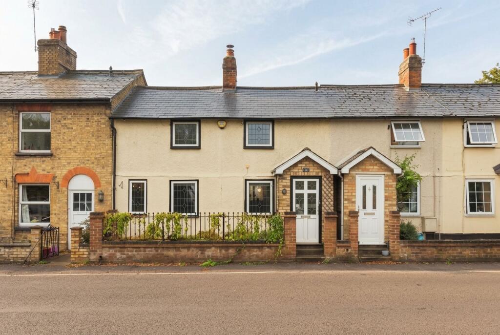 Main image of property: Hillfoot Road, Shillington, SG5