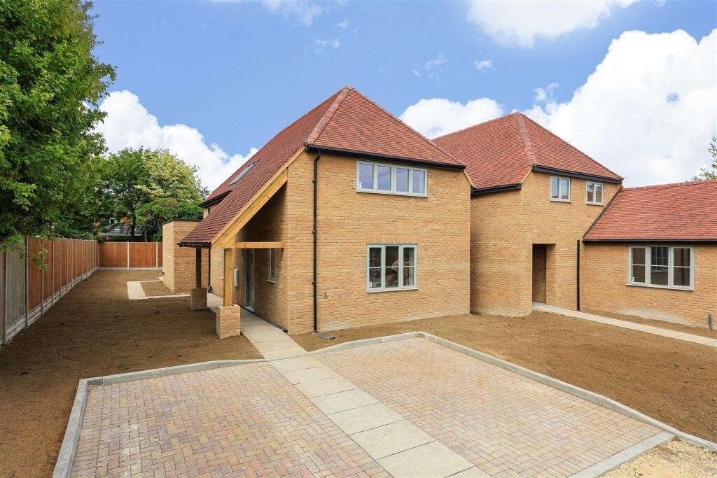 Main image of property: Fowlmere Road, Foxton, Cambridge