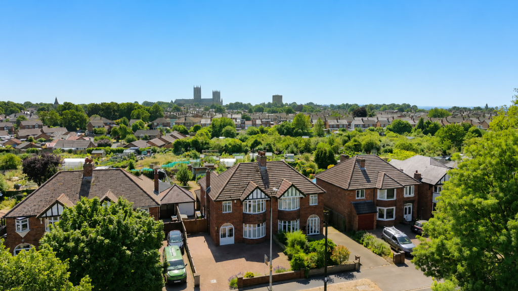 Main image of property: Yarborough Crescent, Lincoln, LN1 3LU