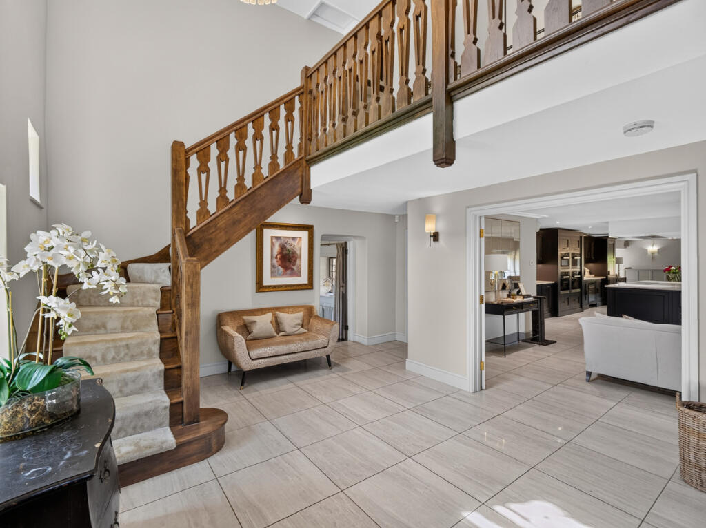 House in Northampton - View 4