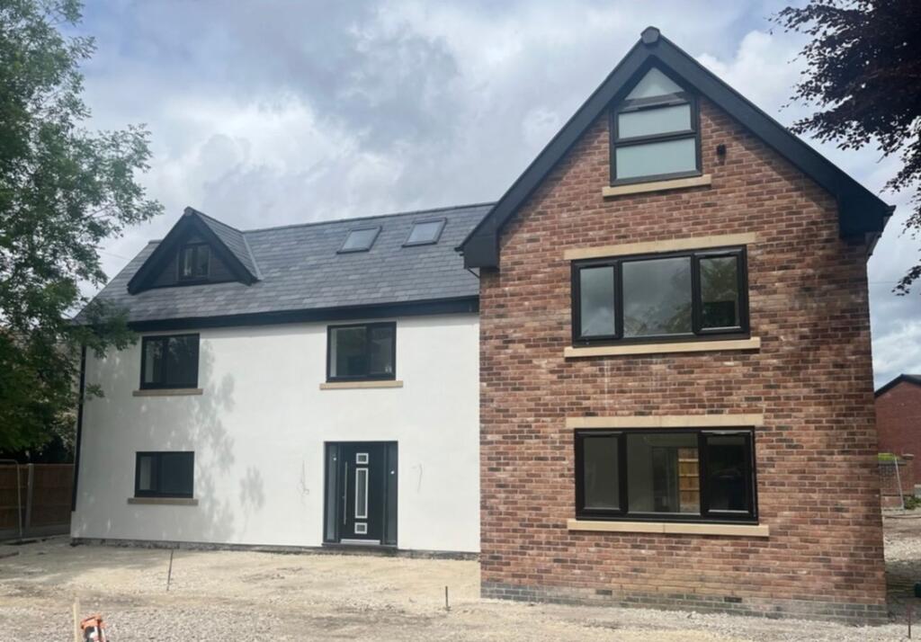 Main image of property: Richmond Street, Ashton-Under-Lyne, OL7