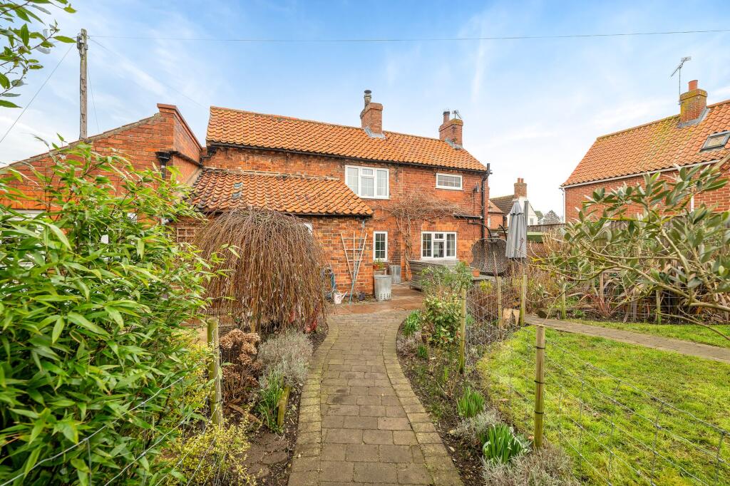 Main image of property: Water Lane, Bassingham, LN5