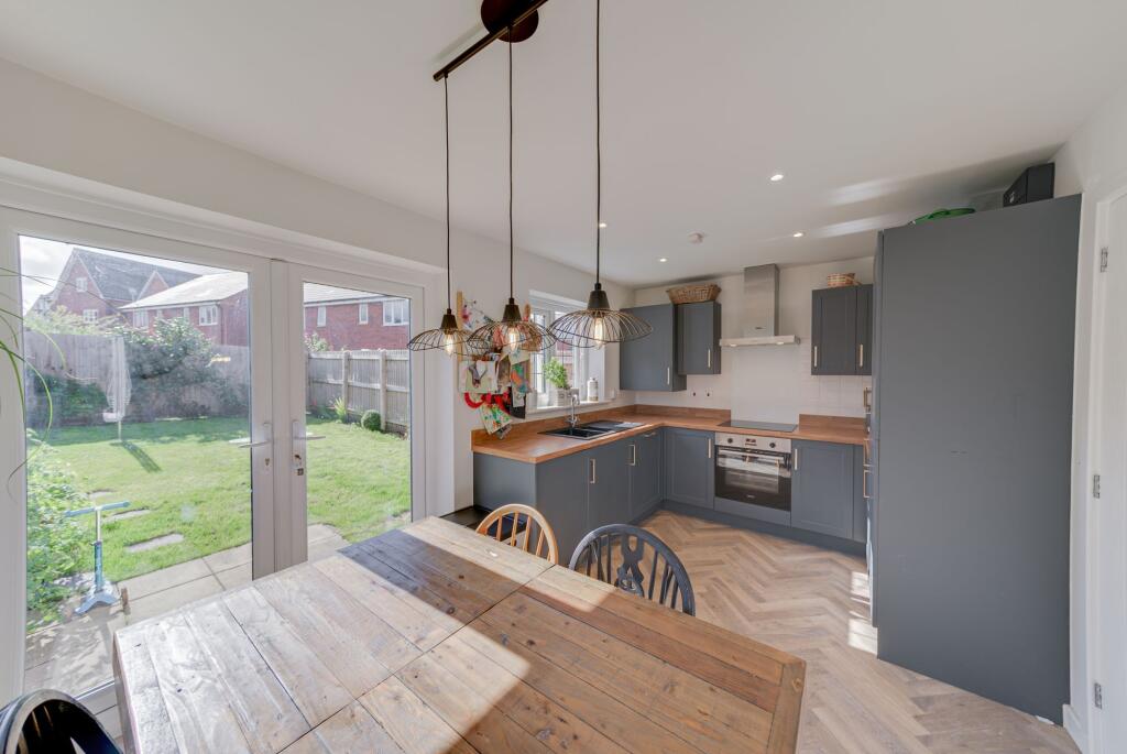House in Crewe - View 4