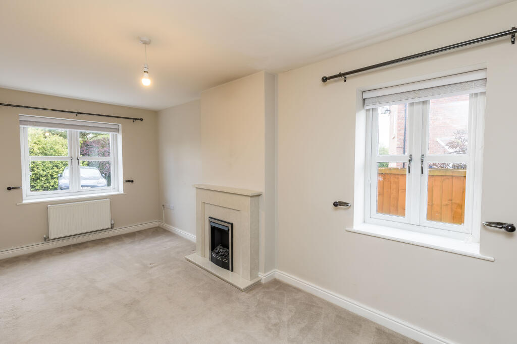 Yr Hendy, Wrexham, LL11 - View 5