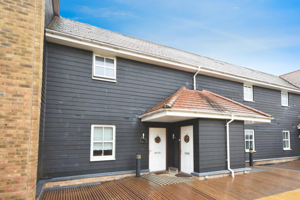 Main image of property: Market Place, Romford