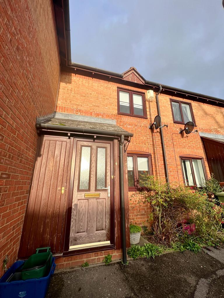 Main image of property: Woolrich Gardens, Stony Stratford, Milton Keynes, MK11