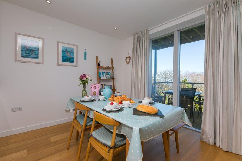 Apartment in Truro - View 5