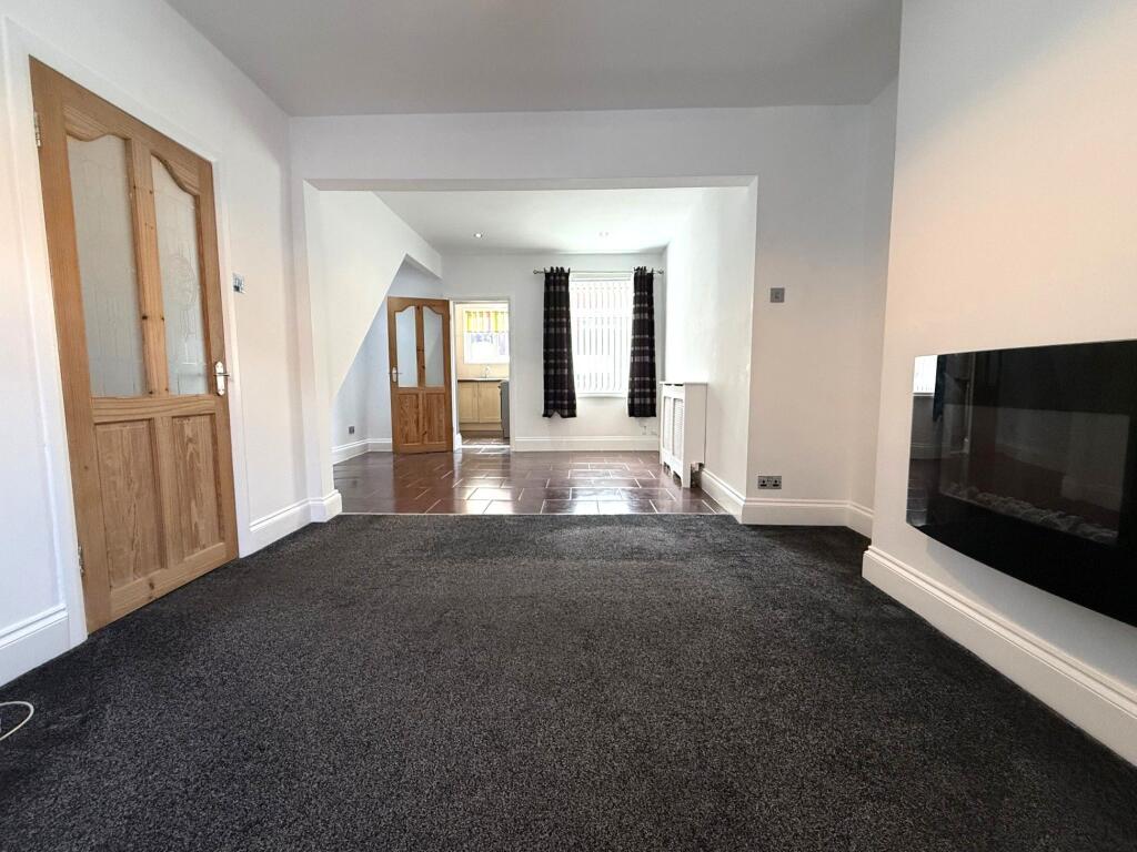 House in Durham - View 2