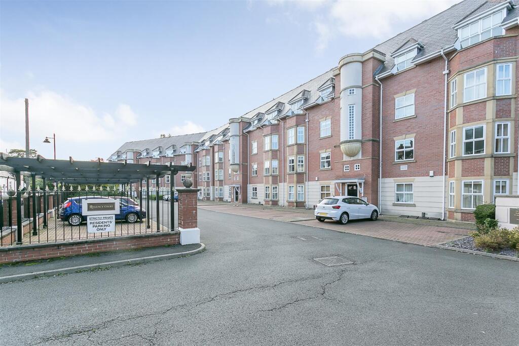 2 Bedroom Flat in NE2 1JN