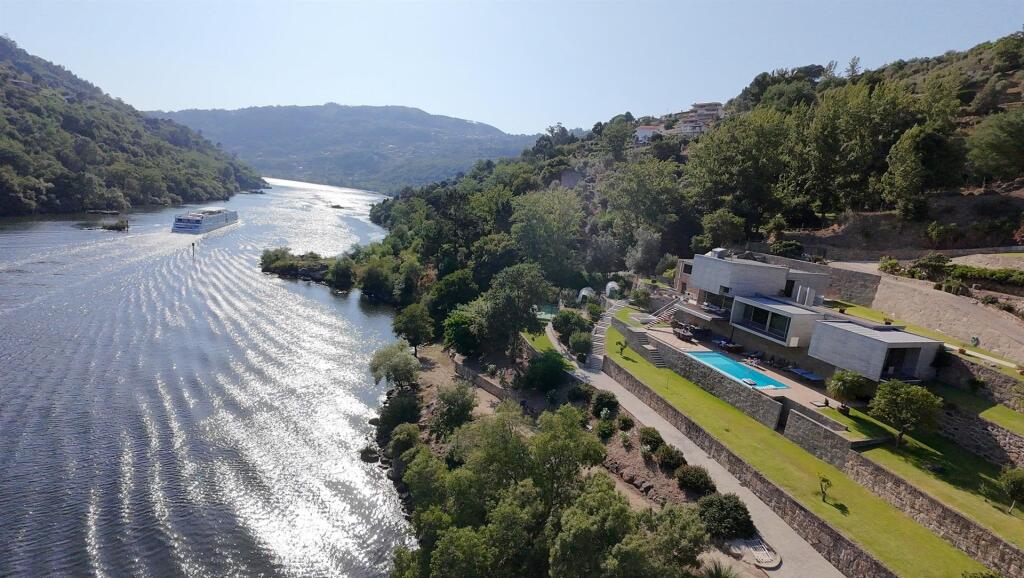 Main image of property: Oporto, Marco de Canaveses