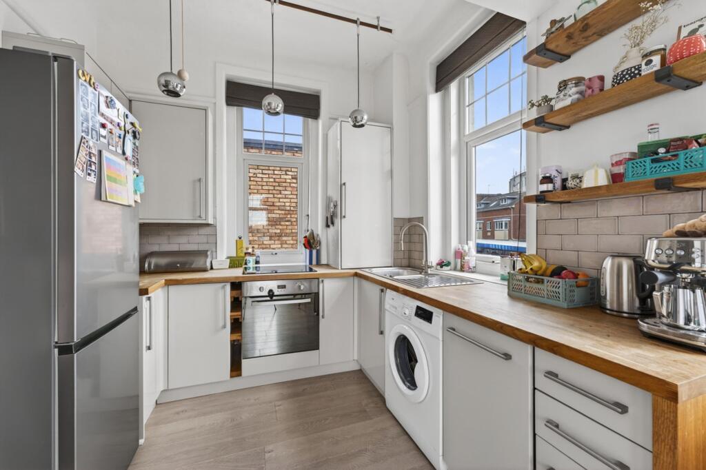 Wimborne Road, Victoria Park Place, BH9 - View 6