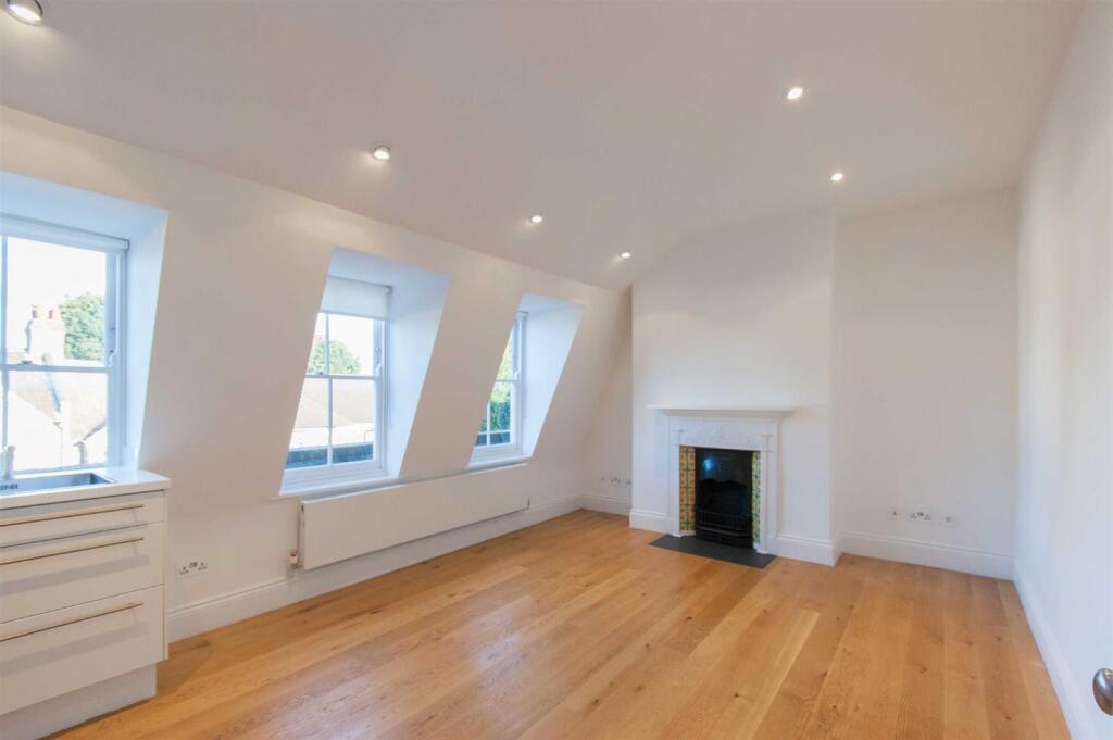 Main image of property: Cumberland Road, London