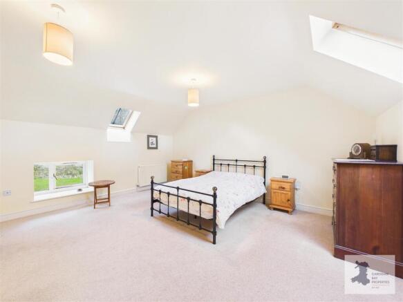 Main house Bedroom 3