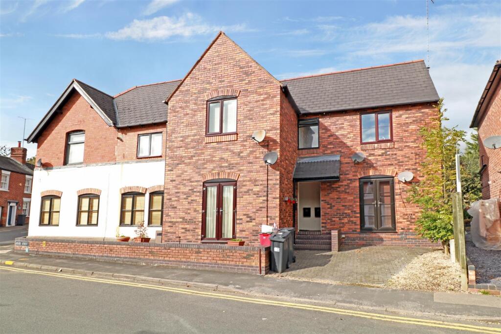 Main image of property: Springmount, Spring Lane