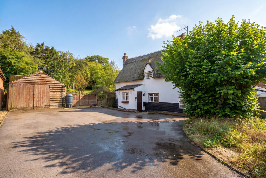 Main image of property: Stoney Common, Stansted, Essex, CM24